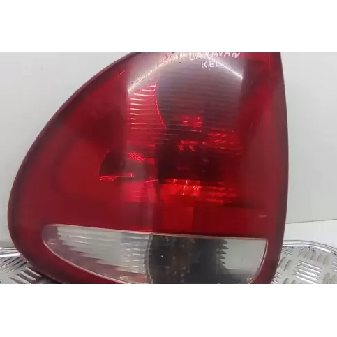 04857600 фара задняя Chrysler Voyager 2003