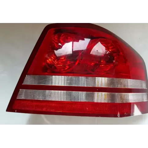 05116220AE фара задняя Dodge Avenger 2008