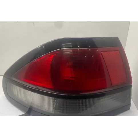 202061825 фара задняя Mazda 626 2001