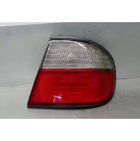 21519B4RUE фара задняя Nissan Primera 1996
