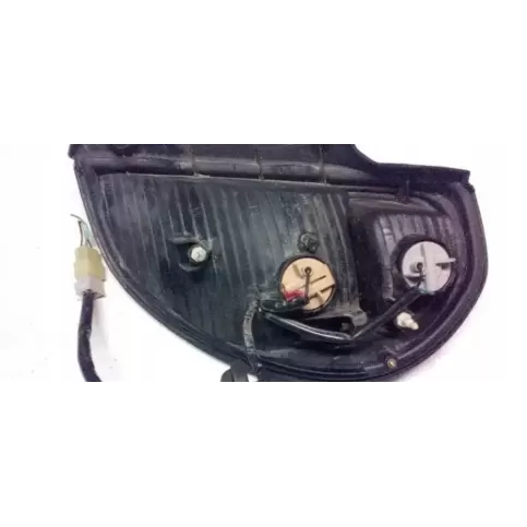 22051576 фара задняя Daihatsu Sirion 1998