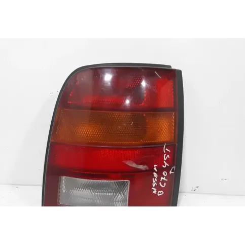 265545F301 фара задняя Nissan Micra 1992