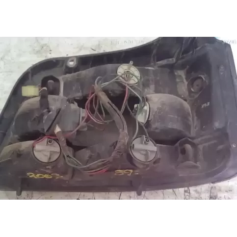3567060B10000 фара задня Suzuki Swift 1989