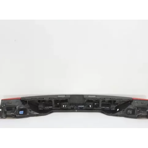 4M8945095P фара задня Audi Q8 2021