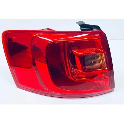 5C6945257 фара задня Volkswagen Jetta VI 2013