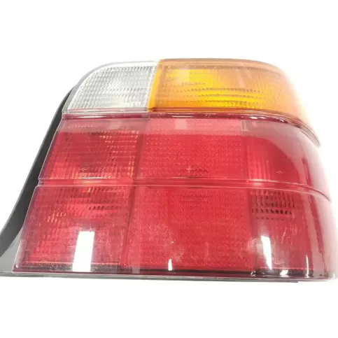 63218357869 фара задня BMW 3 E36 1995
