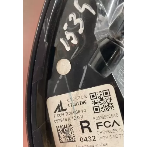 68229026AB фара задня Chrysler Pacifica 2018