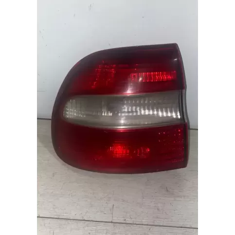 85901 фара задняя Volvo S40, V40 1999