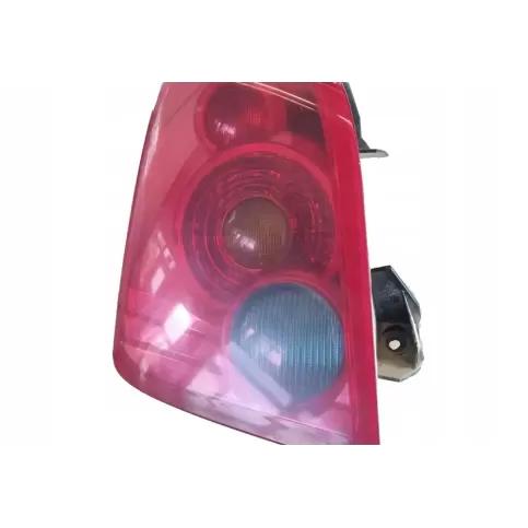89025259 фара задняя Nissan Primera 2009