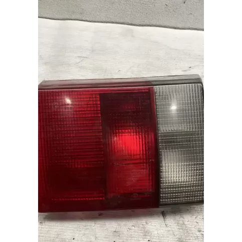 8A945093 фара задня Audi 80 90 S2 B4 1994