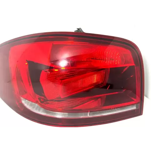 8P3945095C фара задня Audi A3 S3 8P 2011