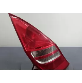 92401-2R0 фара задня Hyundai i30 2010