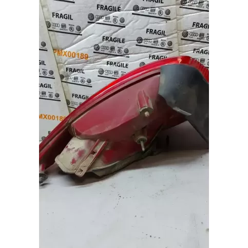9641948780 фара задняя Peugeot 407 2006