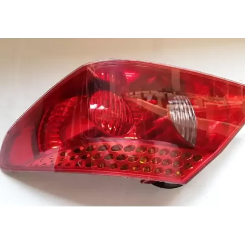 9648537580 фара задняя Peugeot 407 2006