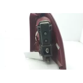 9655768680 фара задняя Peugeot 307 2002