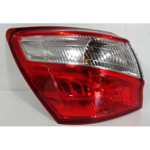 B26555BR00B фара задняя Nissan Qashqai 2012