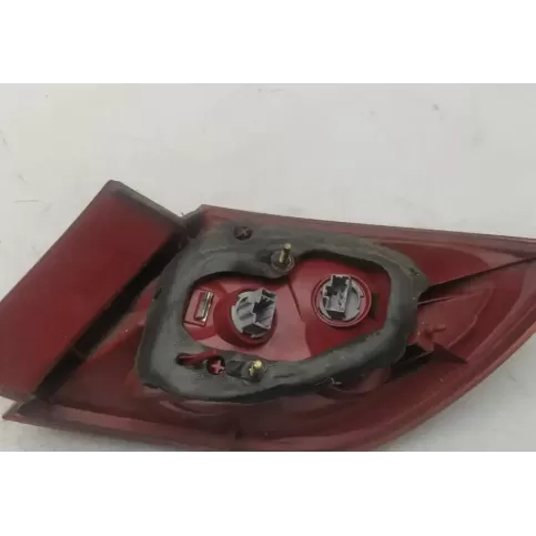 BP4L513G0C фара задня Mazda 3 2003