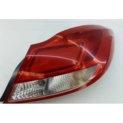 E2-B6-54-2 фара задня Opel Insignia A 2008