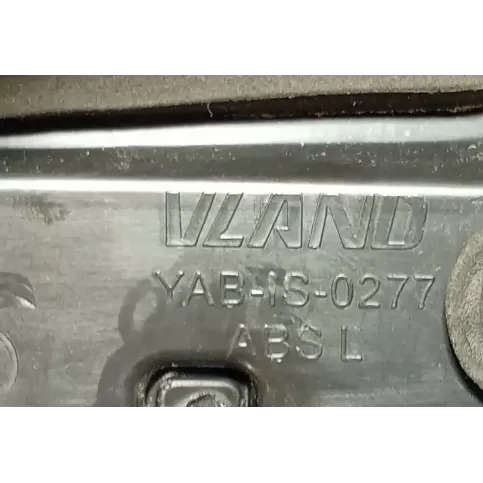 YAB-IS-0277 фара задняя Lexus IS 220D-250-350 2006