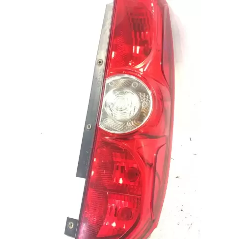 02037299900011 фара задня Fiat Doblo 2011