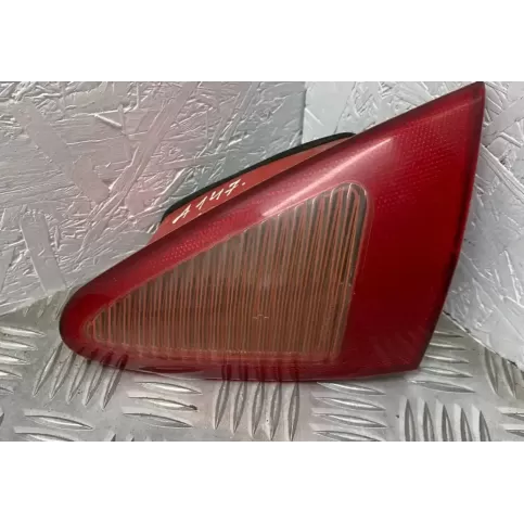 03321010 фара задняя Alfa Romeo 147 2002