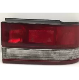 0437848R фара задняя Mazda 626 1989