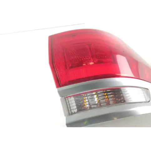 051015B фара задняя Jeep Grand Cherokee 2015