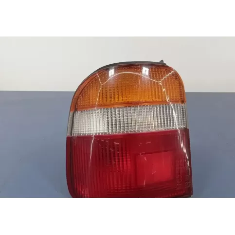 0K01L-51140 фара задня KIA Sportage 2000