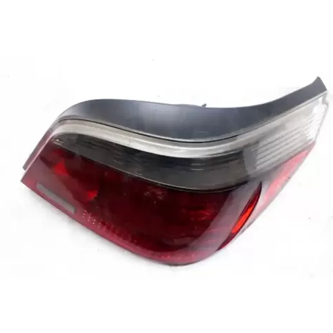 2VP008679-0673655 фара задня BMW 5 E60 E61 2005