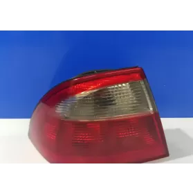 32017836 фара задня Saab 9-5 2002
