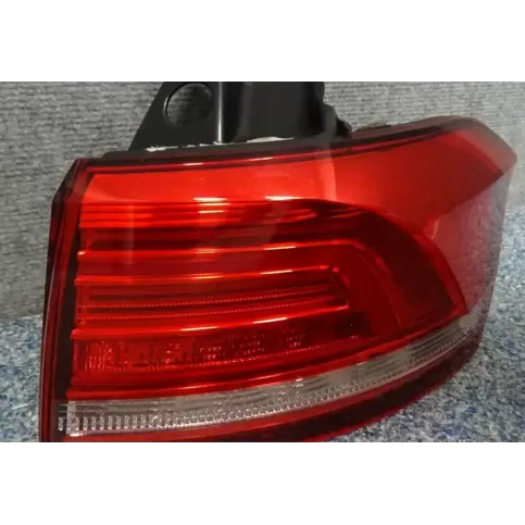 3G9945096D фара задня Volkswagen PASSAT B8 2015