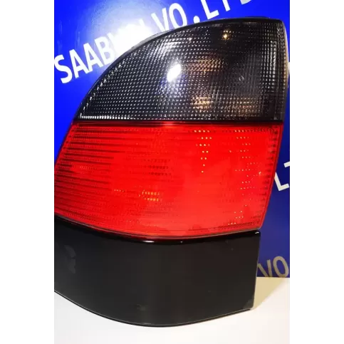 4914651 фара задня Saab 9-5 2000