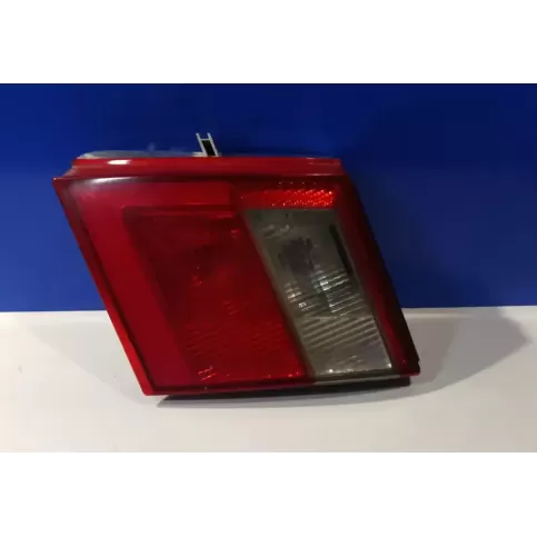 5404504 фара задня Saab 9-5 2002