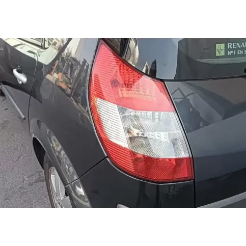 8200493374H фара задня Renault Scenic II - Grand scenic II 2003