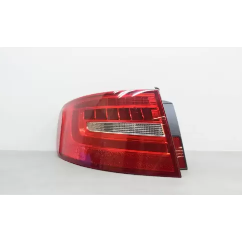 8K9945095E фара задня Audi A4 S4 B8 8K 2010