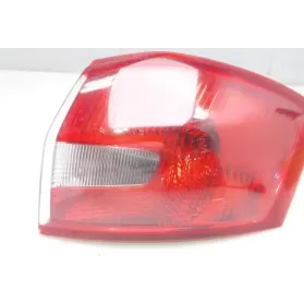 8V4113404 фара задняя Ford Focus C-MAX 2003