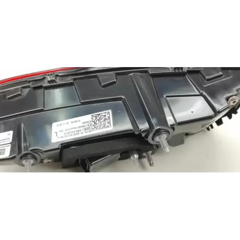 8W6945093K фара задняя Audi A4 S4 B9 8W 2021