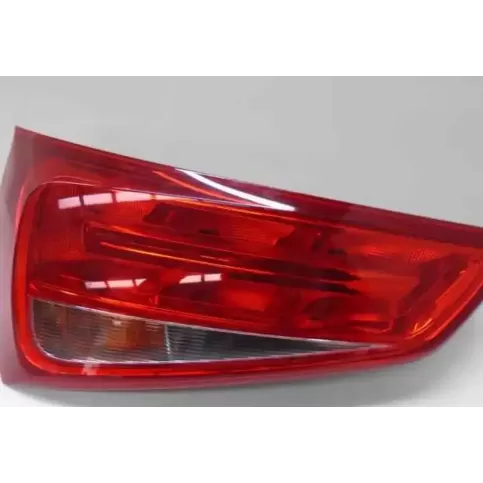 8X094509313S фара задняя Audi A1 2010