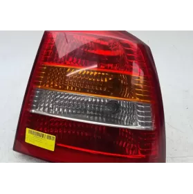9052154401 фара задня Opel Astra G 2000