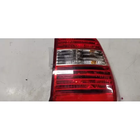 924021F011 фара задня KIA Sportage 2005