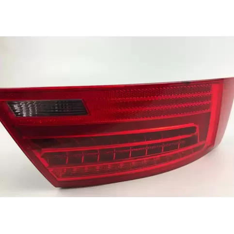 AU484PAT1 фара задняя Audi A5 8T 8F 2013