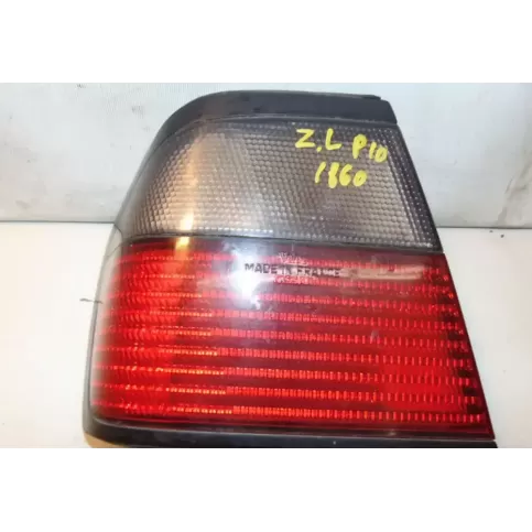 B65553F300 фара задняя Nissan Primera 1995