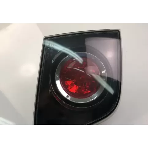 BN9B513G0C фара задня Mazda 3 I 2005