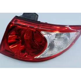E2-B5-9-2 фара задня Hyundai Santa Fe 2006