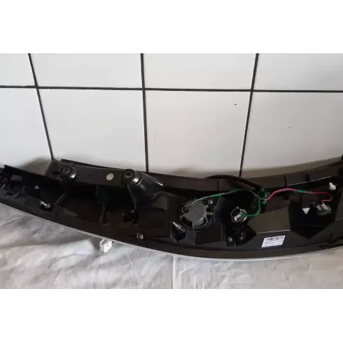 JL900644822763 фара задняя Nissan Leaf I (ZE0) 2017
