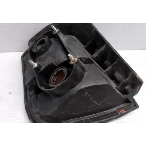 STANLEY0431550R фара задняя Mitsubishi Space Runner 1999