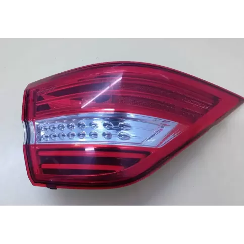 ZGS002 фара задняя Mercedes-Benz ML W166 2012