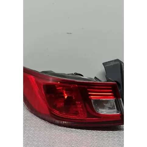 02052399900010 фара задняя Renault Clio IV 2018