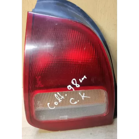 0431829 фара задняя Mitsubishi Colt 1998