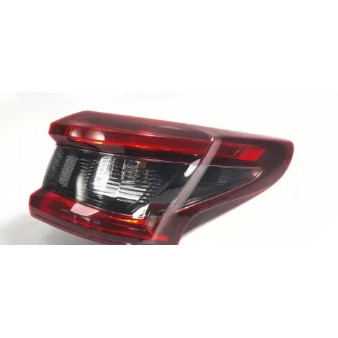 108806250 фара задняя Nissan Qashqai 2013